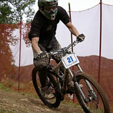 NM i Downhill. Foto: Nick Djupsj&ouml;. Fahrer: Nummer 21.