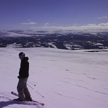 h&auml;rlig v&aring;rdag att leka p&aring; skutan . Foto: Peter Andersson. Fahrer: Stefan Andersson.