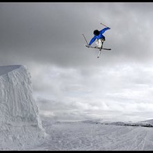 shred de la br&auml;cke. Foto: Andreas Timf&auml;lt (Sweden Pro Photo). Fahrer: Jesper Nor&eacute;n.