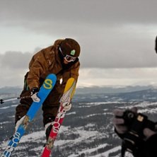 jag k&ouml;r en 360 truckdriver p&aring; ett hopp som vi by. Foto: Marcus Olsson. Fahrer: Oscar Wester.