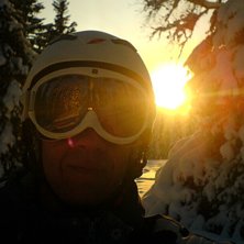 Solnedg&aring;ng i liften efter en perfekt dag. Foto: Jag. Fahrer: Jag.