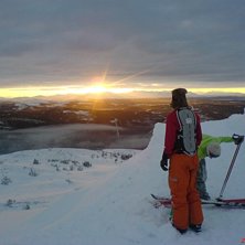 100 meter upp fr&aring;n duvedslinbana. Foto: Erik Kikajon. Fahrer: Linus Lerner och William Fj&auml;llstr&ouml;m.