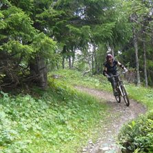 ...et sted m&aring; en begynne...
P&aring; MTB i &Aring;re for f. Foto: Danne. Fahrer: Angelika.
