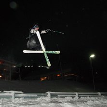 f&ouml;rsta &aring;ket f&ouml;r kv&auml;llen, f&ouml;rsta inte parkhopp. Foto: Jaycob forsberg. Fahrer: Henrik Harlaut a.k.a e&amp;#039;dollo.