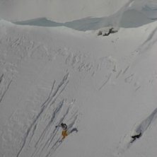 Fasten your seatbelts, we are about to land.. Foto: Simon Dehnisch. Fahrer: Henrik Utter.