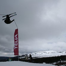 superman frontflip. Foto: n&aring;n fr&aring;n Telia.se. Fahrer: Benno Persson.