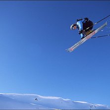 Man kan f&aring; det att se stort ut med vidvinkelobjek. Foto: Daniel Johansson. Fahrer: Rickard Ljunggren.